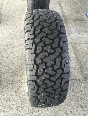 Neumático radial de goma natural de las piezas de automóvil RA1100 4x4 Off Road del mercado de accesorios