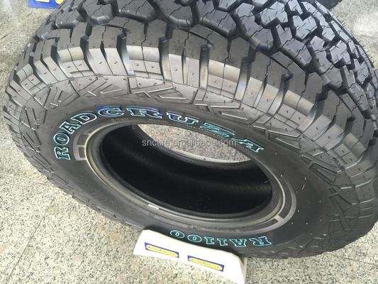 Neumático radial de goma natural de las piezas de automóvil RA1100 4x4 Off Road del mercado de accesorios
