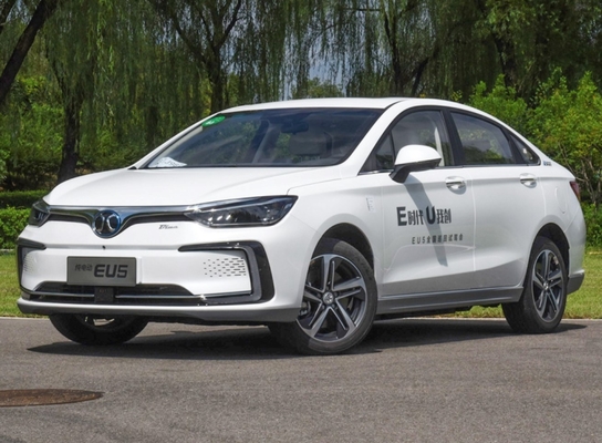 Gama inteligente del coche eléctrico los 416km de Baic de la gama larga del sedán EU5 R500
