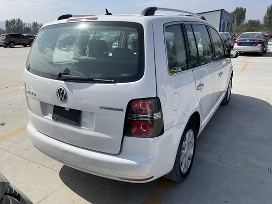 Volkswagen restaurado utilizó el vehículo de motor Touran MPV 6 Seater los 86000km