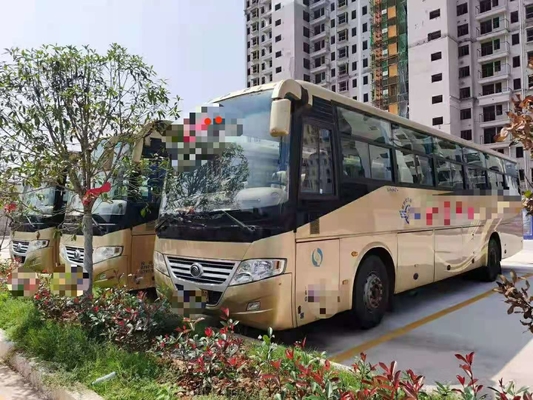 Kilometraje los 90000km de Yuchai Engine Bus 2012 del coche de ZK6120 53 Seater