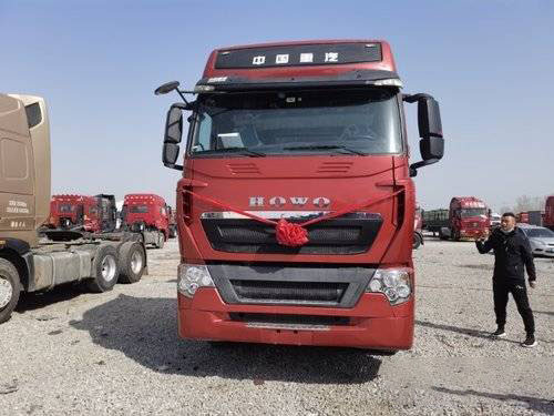 12 euro 5 de Sinotruk Howo 6x4 Tipper Truck T7H de la cabeza del tractor de AMT