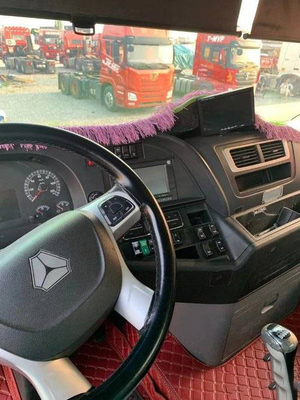Sinotruk Sitrak C7H utilizó la caja de cambios resistente del motor ZF del HOMBRE de los camiones 540HP 6*4