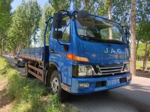 Junling V6 JAC Cargo Used Heavy Duty acarrea 6 150HP manuales