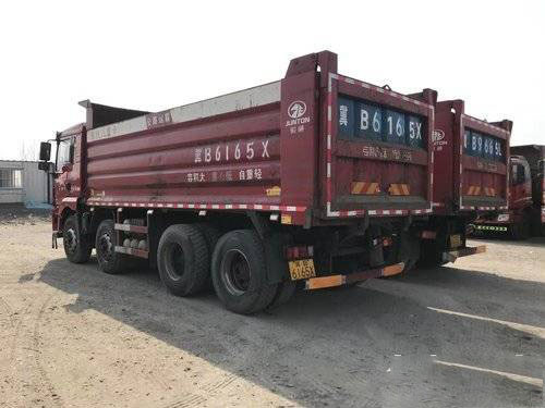 Camión de volquete usado de la descarga de M3000 Shacman 400HP RÁPIDAMENTE manual de 12 velocidades